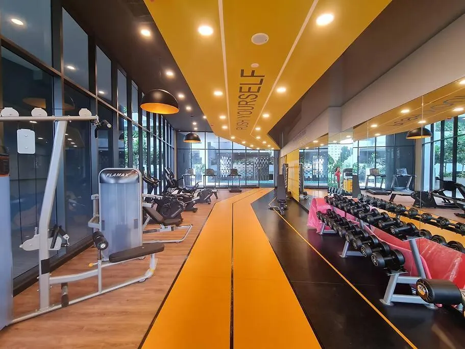 Neu Suites Near Gleneagles 10 Minutes To Klcc Kuala Lumpur